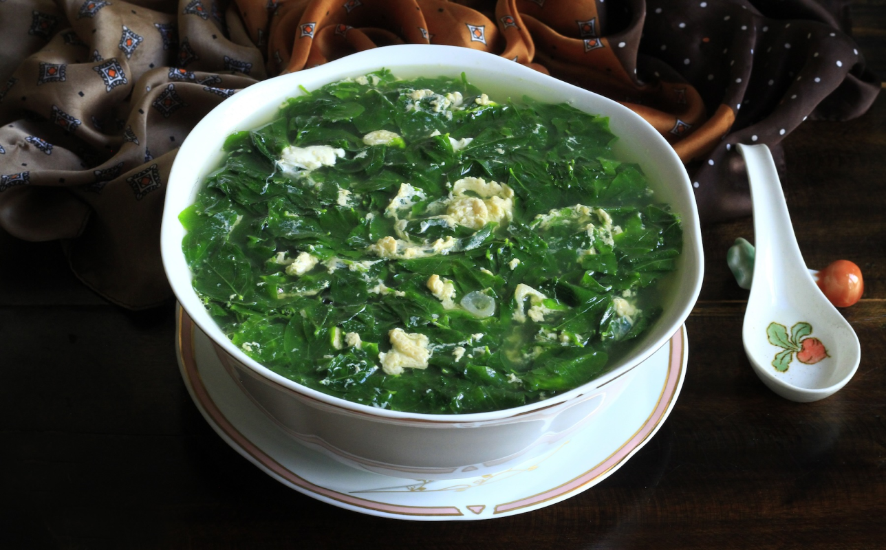 Cách nấu canh rau ngót với trứng